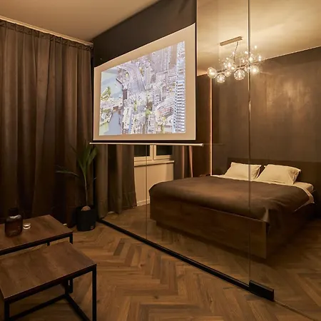 Place Oswiecim - Underground Parking, Air Conditioning, Self Check In Exterior photo