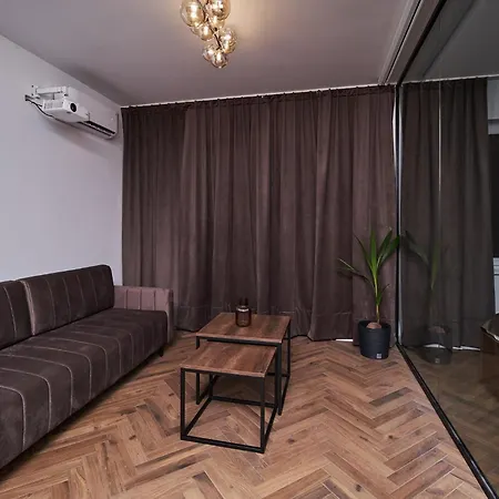 Place Oswiecim - Underground Parking, Air Conditioning, Self Check In Exterior photo