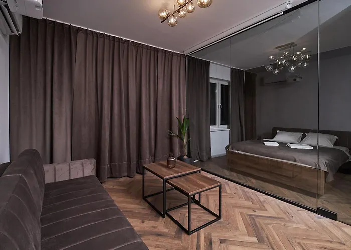 Place Oswiecim - Underground Parking, Air Conditioning, Self Check In
