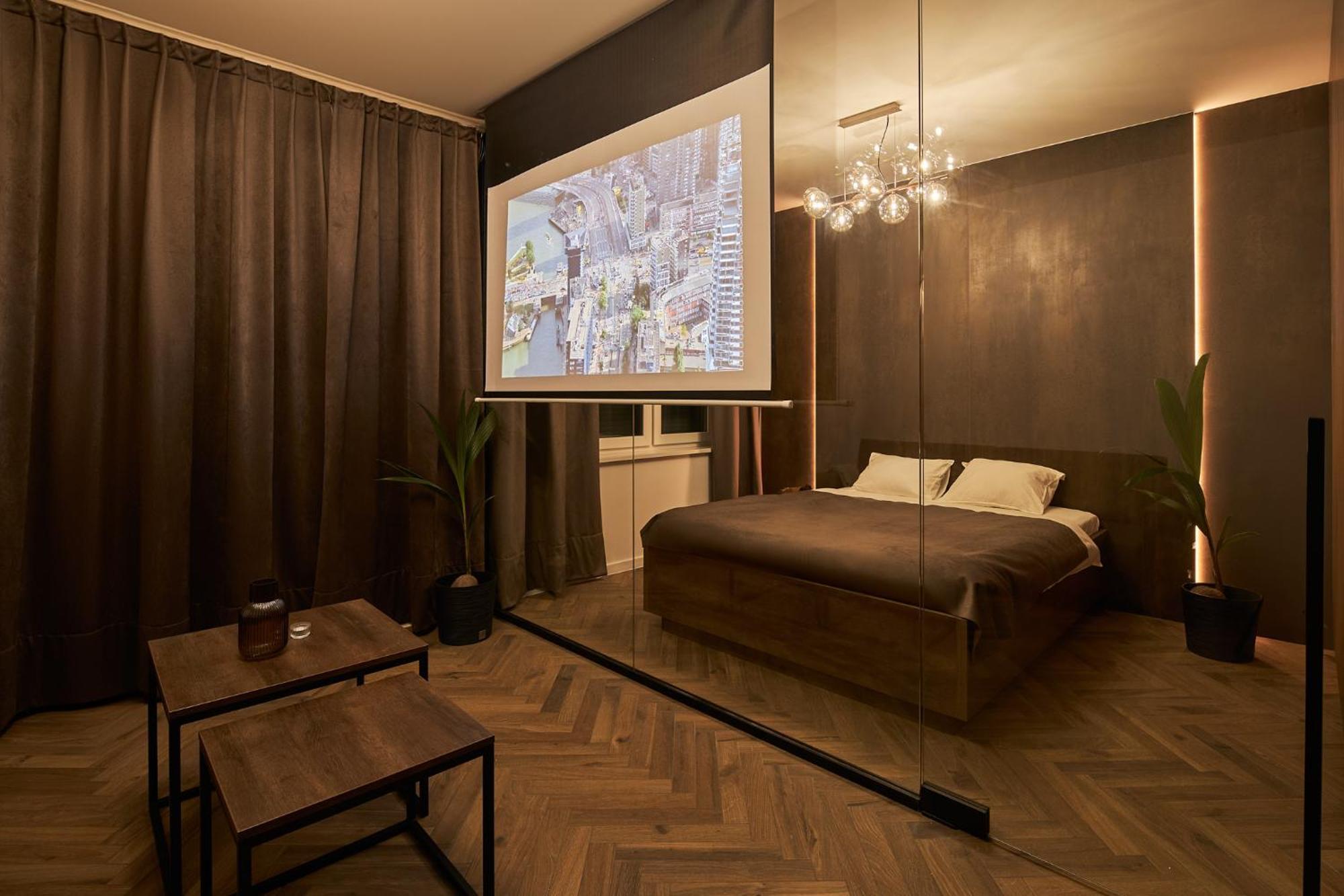 Place - Underground Parking, Air Conditioning, Self Check In Освенцім
